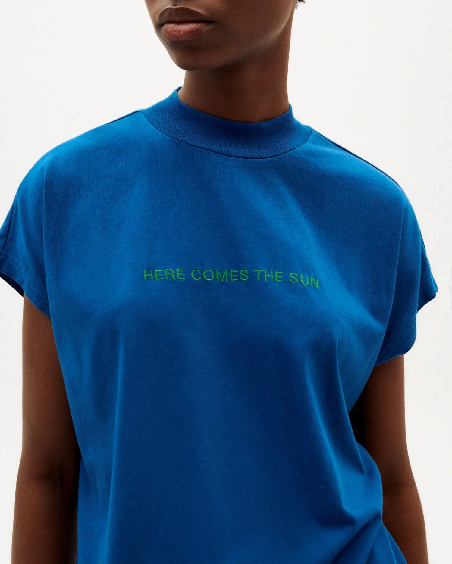 Here Comes The Sun T-Shirt Blue sold by Ivalo.com product image thumbnail 2