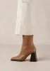 South Bicolor Leather Boots Camel & Beige sold by Ivalo.com