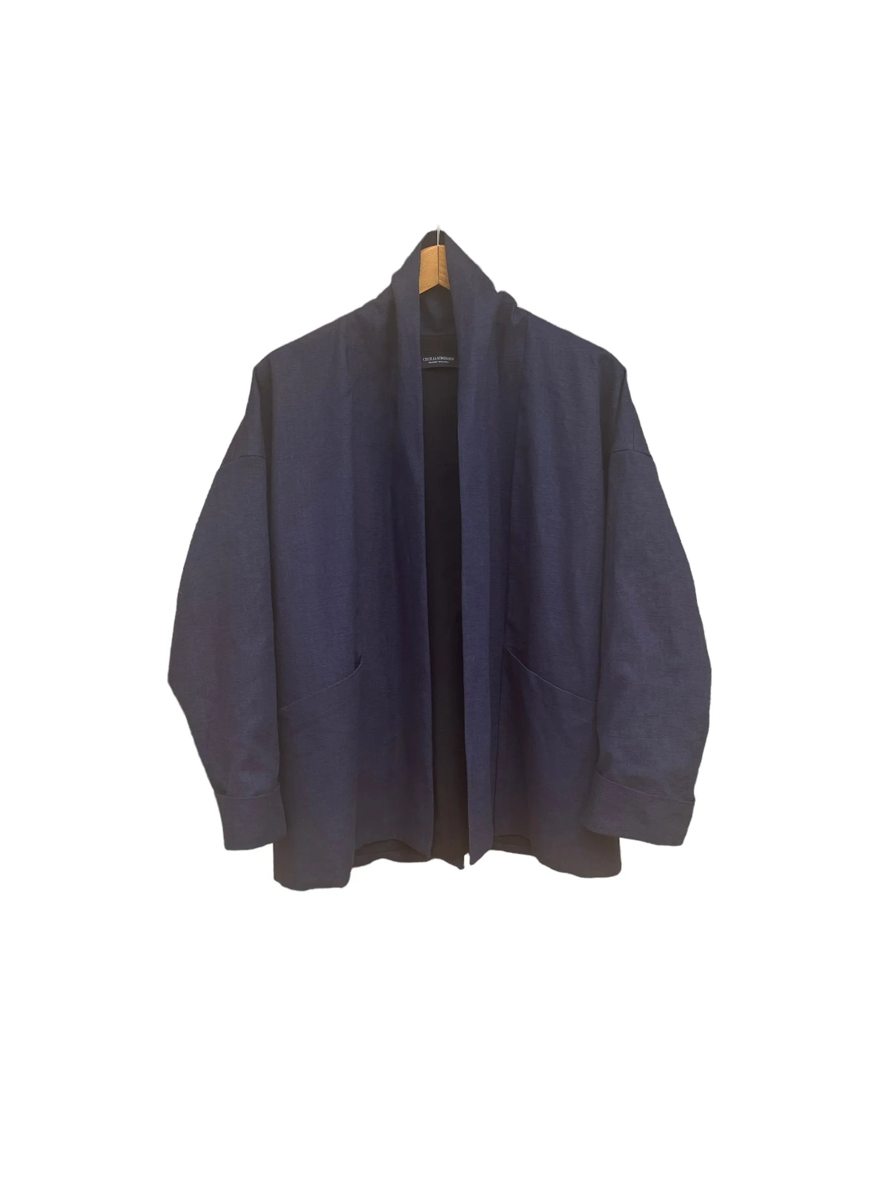 Pintor Linen Jacket Black sold by Ivalo.com