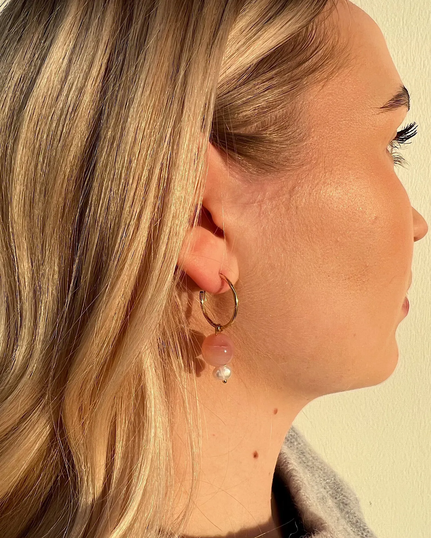 Amor Hoop Light Pink sold by Ivalo.com product image thumbnail 2