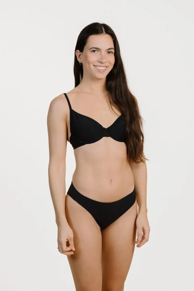 Olea Bikini Top Biobased Black sold by Ivalo.com