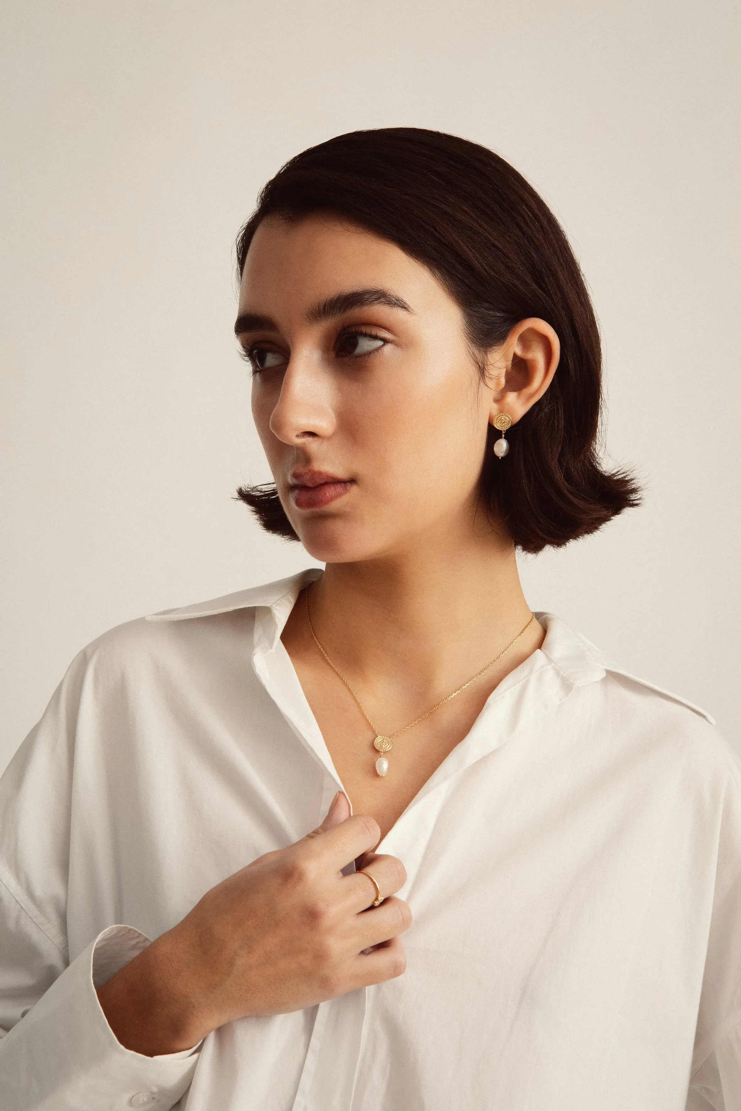 Pearl Necklace sold by Ivalo.com product image thumbnail 2