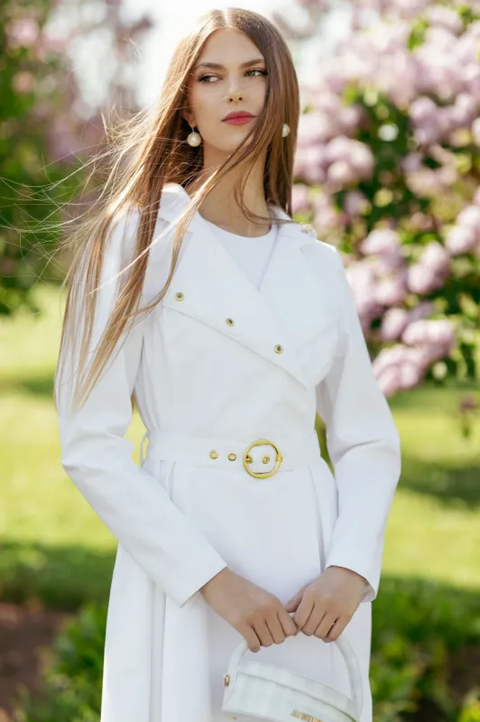 Heavenly White Raincoat White sold by Ivalo.com