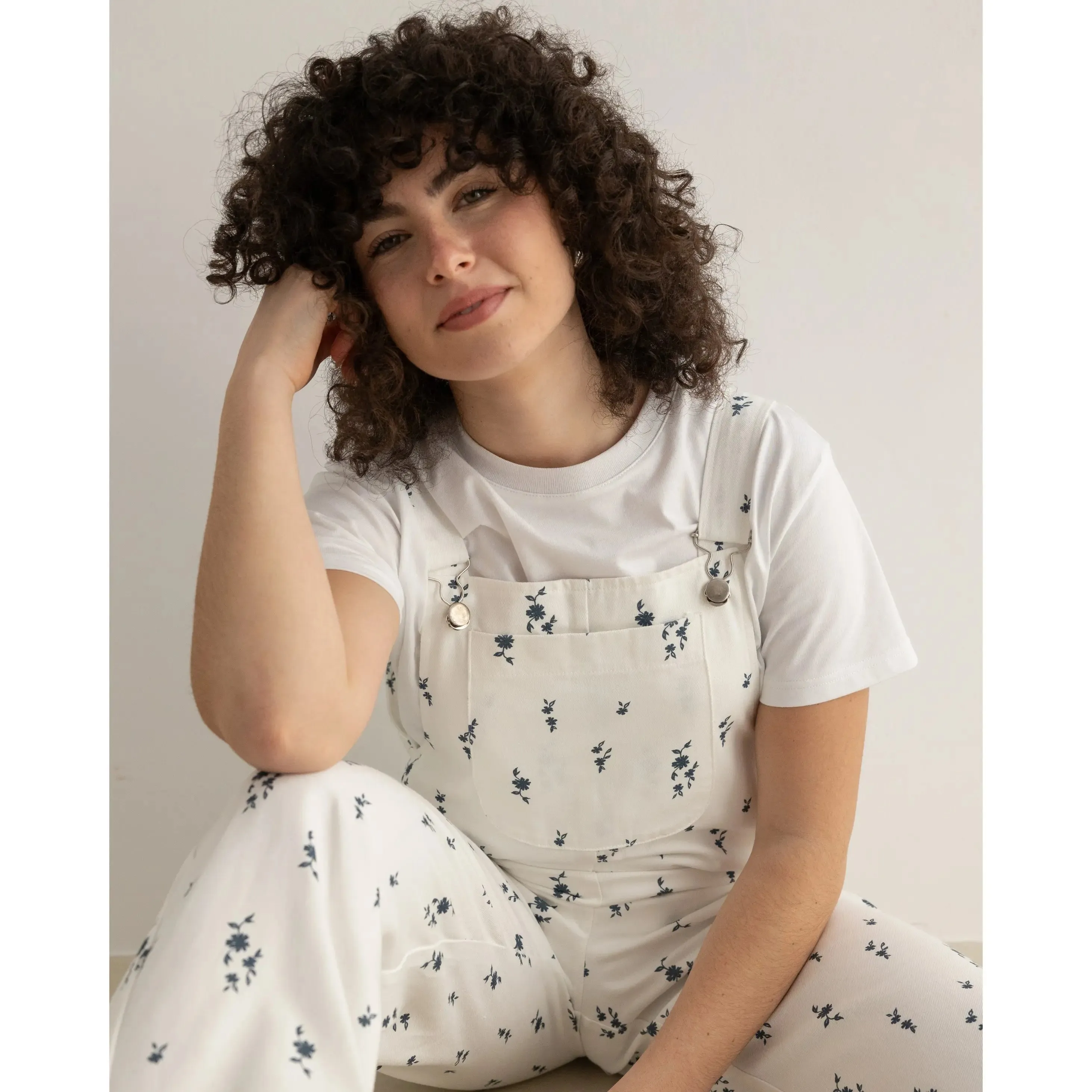 Salines Jumpsuit Flowers White sold by Ivalo.com product image thumbnail 3