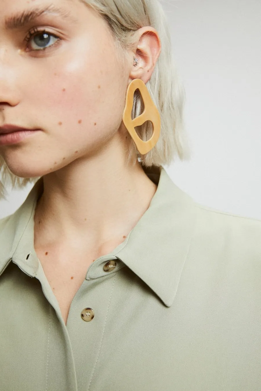 Valery Earrings sold by Ivalo.com product image thumbnail 3