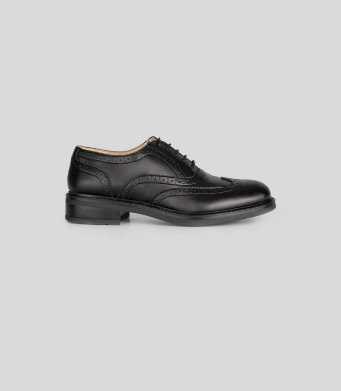 Women's Oxford Brogue Shoe sold by Ivalo.com