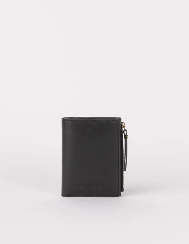 Jamie Wallet Black Classic Leather sold by Ivalo.com