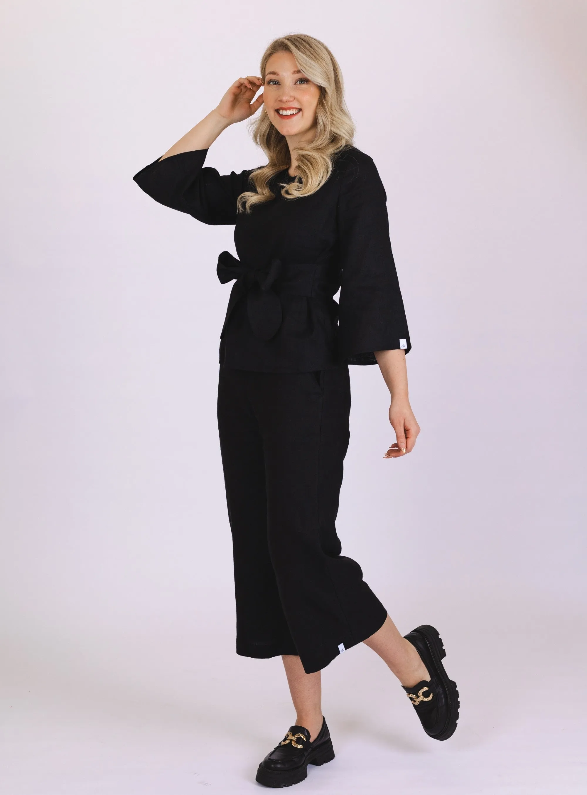 Ophelia Blouse Black sold by Ivalo.com product image thumbnail 3