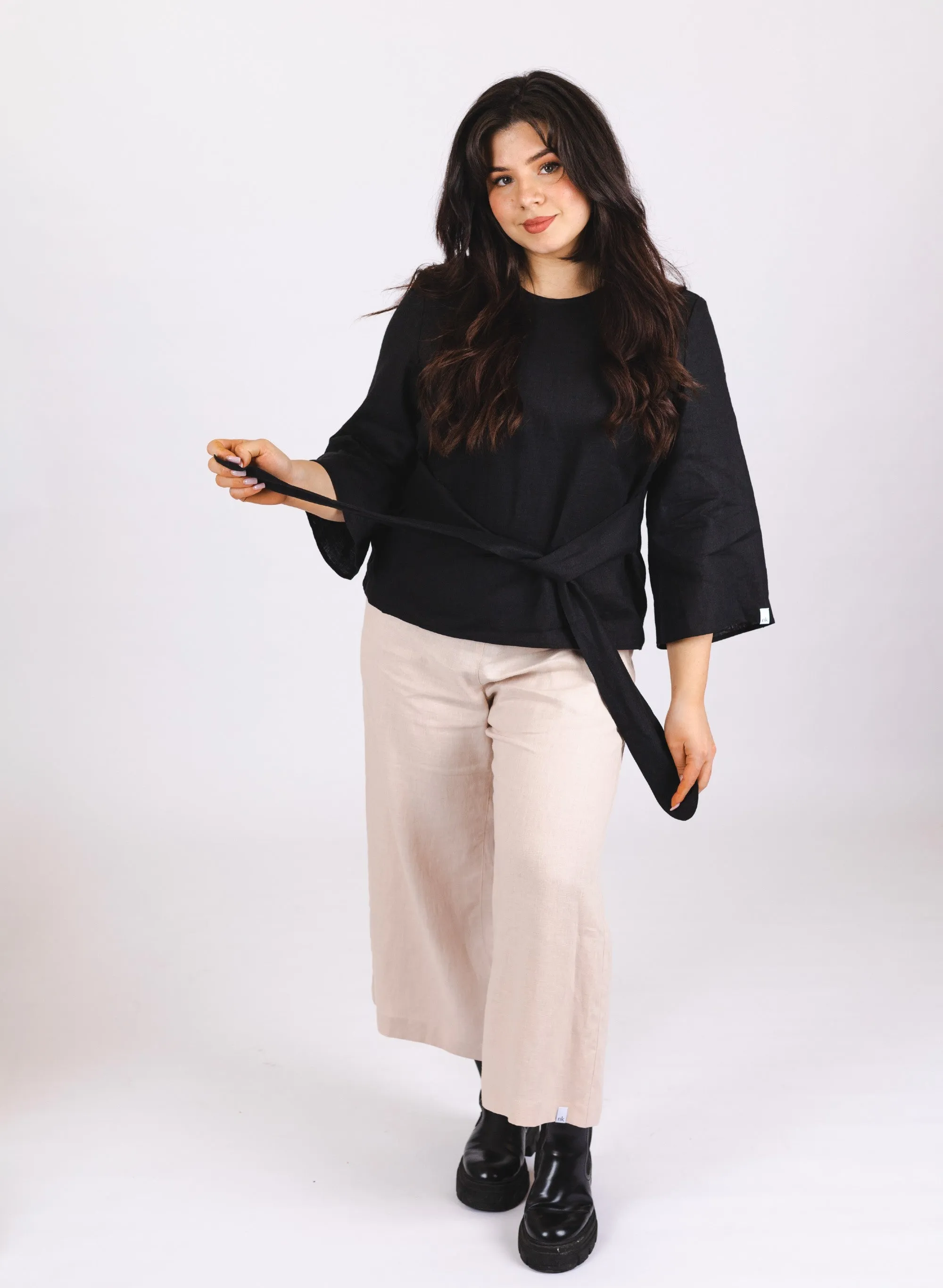 Ophelia Blouse Black sold by Ivalo.com product image thumbnail 4