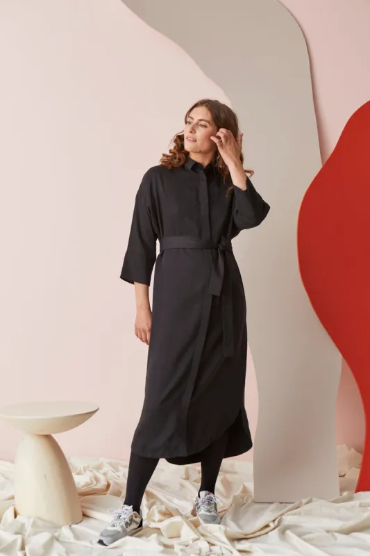 Long Boheme Dress Black sold by Ivalo.com