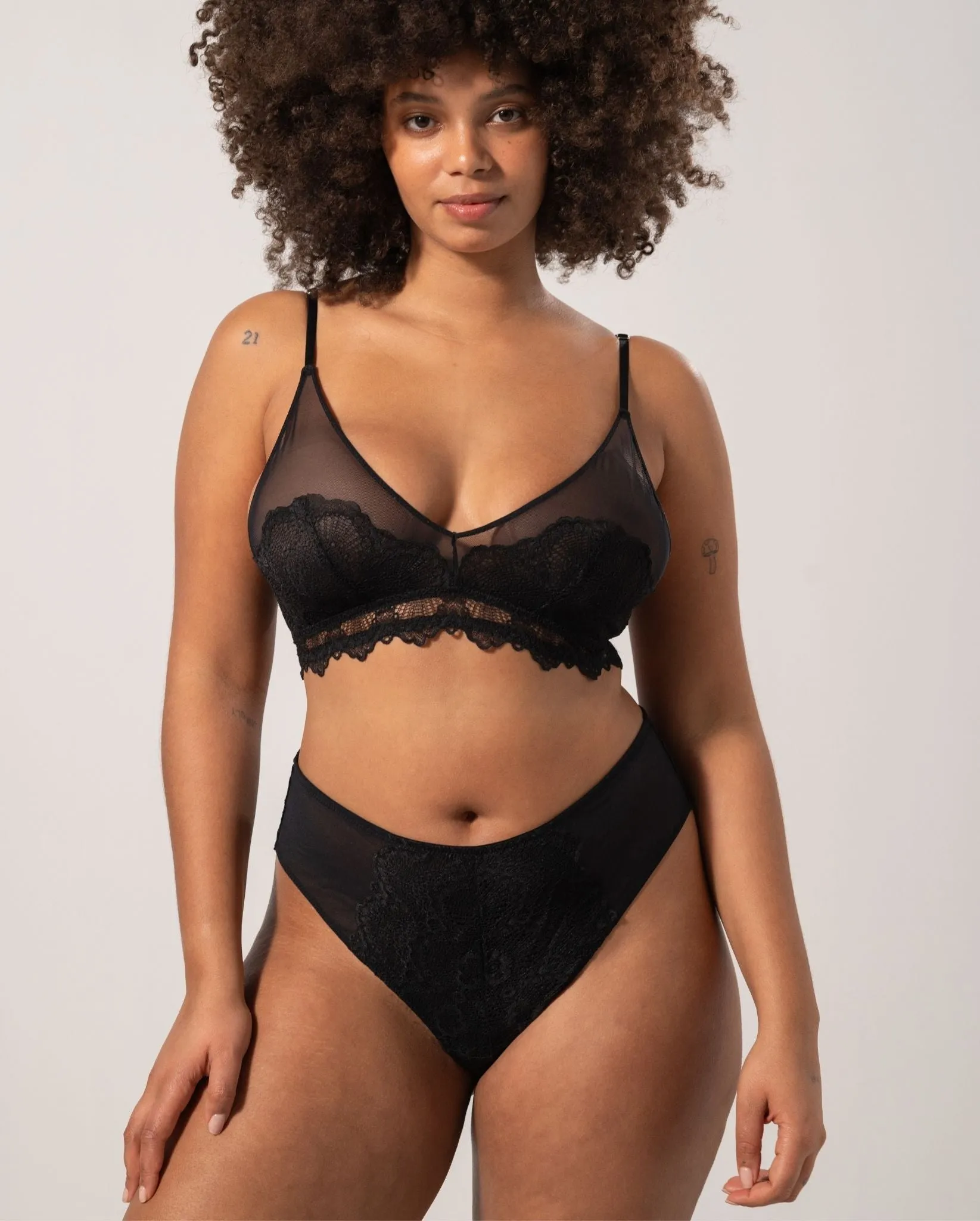 Lace Mesh Highwaist Thong Black sold by Ivalo.com product image thumbnail 4