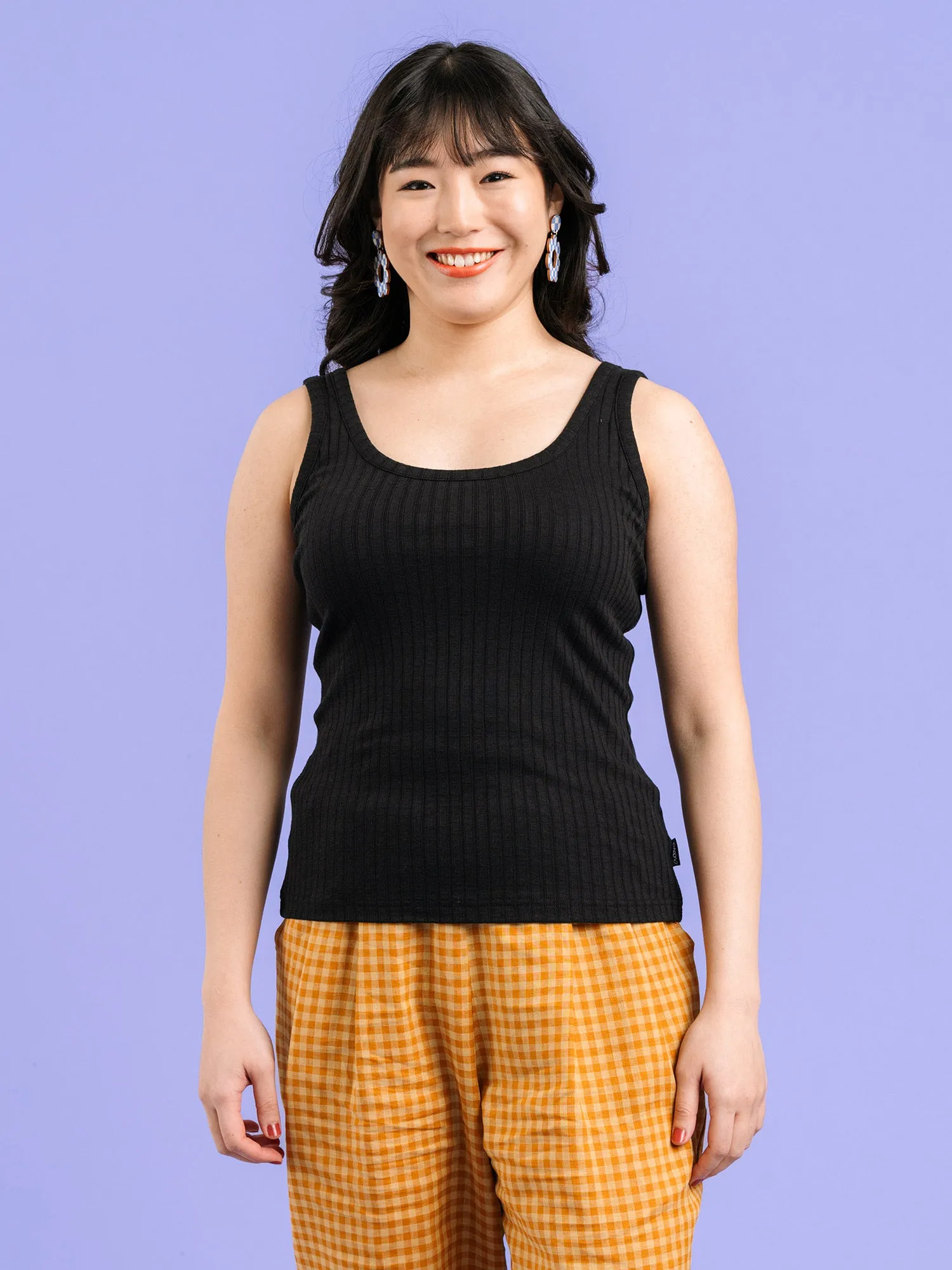 Jessie Sleeveless Top Black sold by Ivalo.com