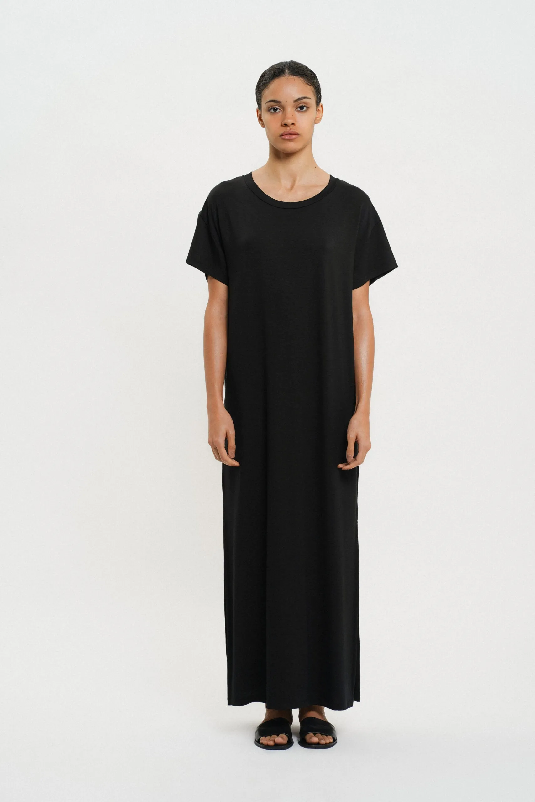 Gwen Dress Black sold by Ivalo.com