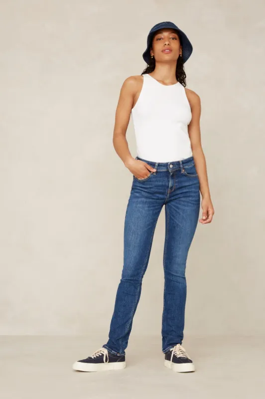 Emi Jeans Journey Mid Used sold by Ivalo.com