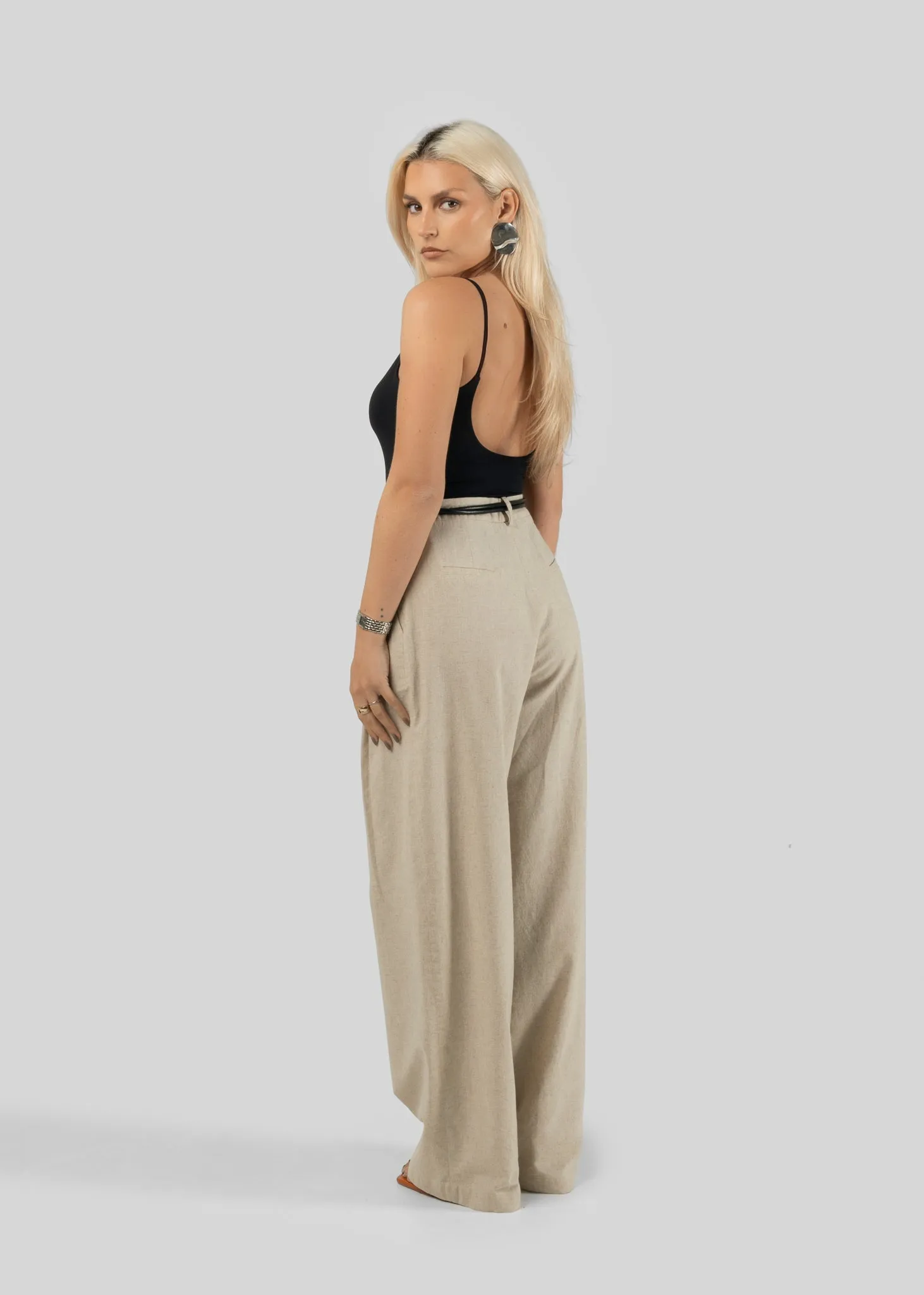 Chloe Linen Trousers Beige sold by Ivalo.com product image thumbnail 3