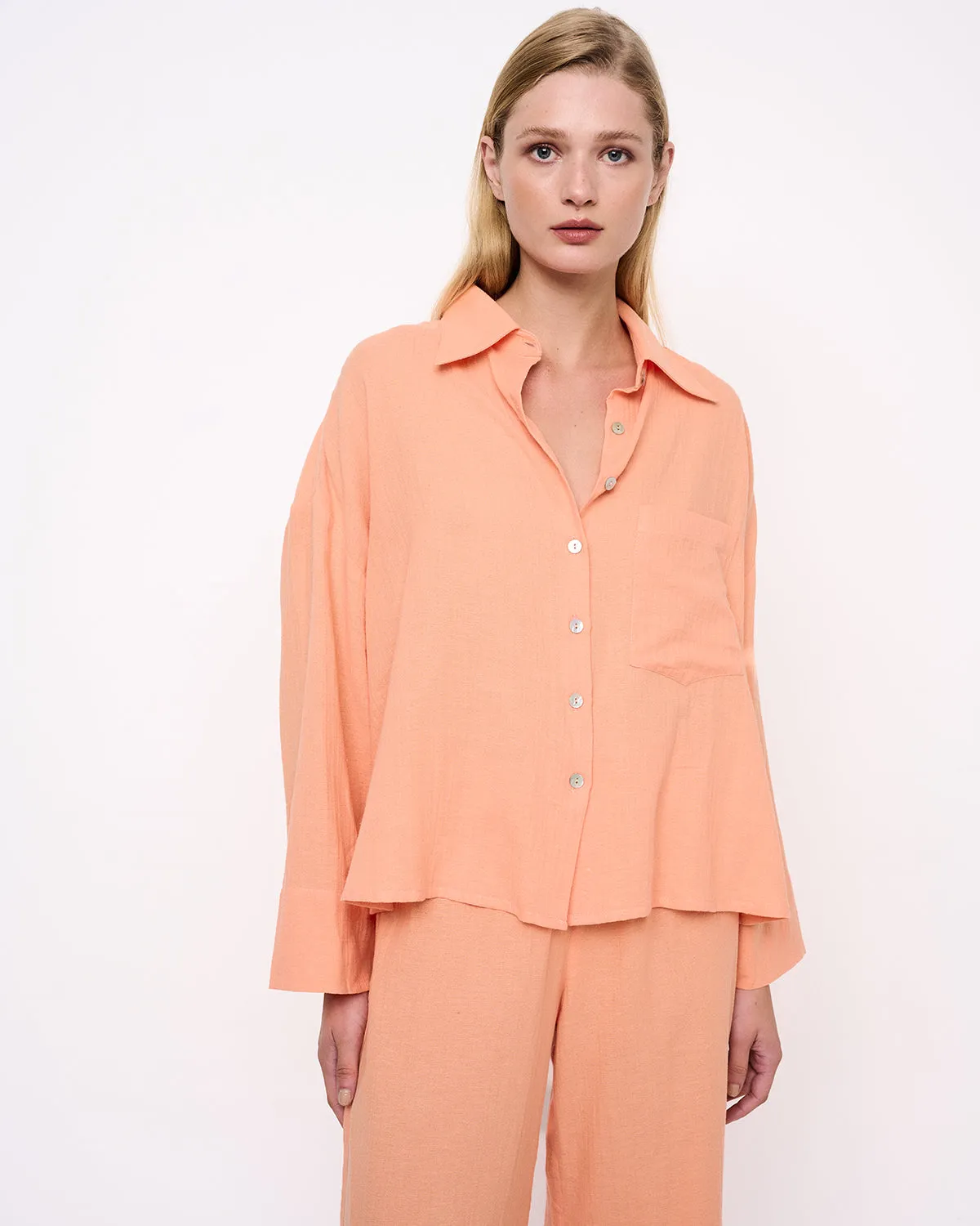 Oversize Shirt With Wide Cuff Peach sold by Ivalo.com