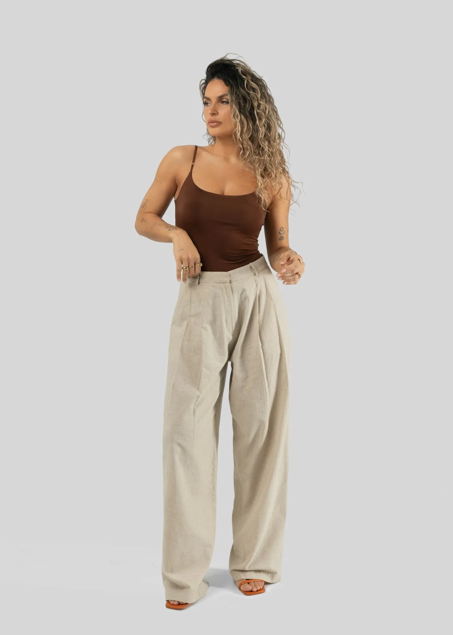 Chloe Linen Trousers Beige sold by Ivalo.com