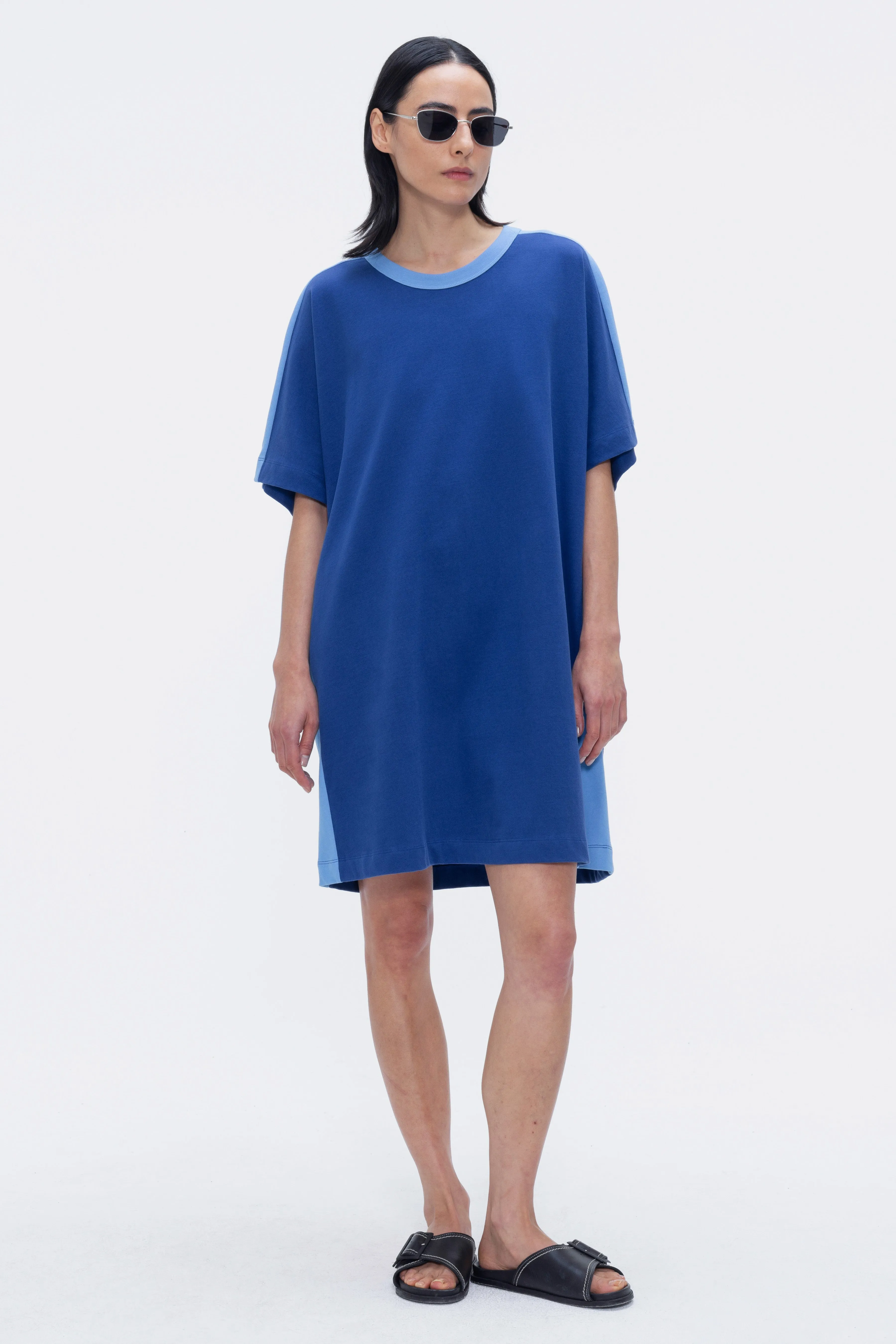 Garrowby Hill T-Shirt Dress Navy Blue sold by Ivalo.com