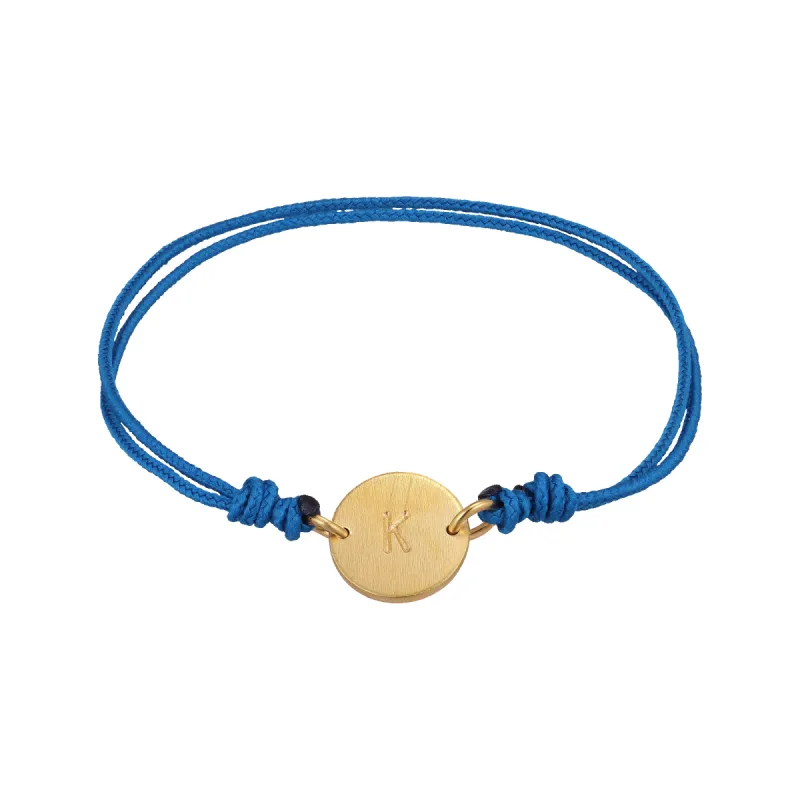 Blue String Bracelet w. gold-plated Lovetag made by Jane Koenig