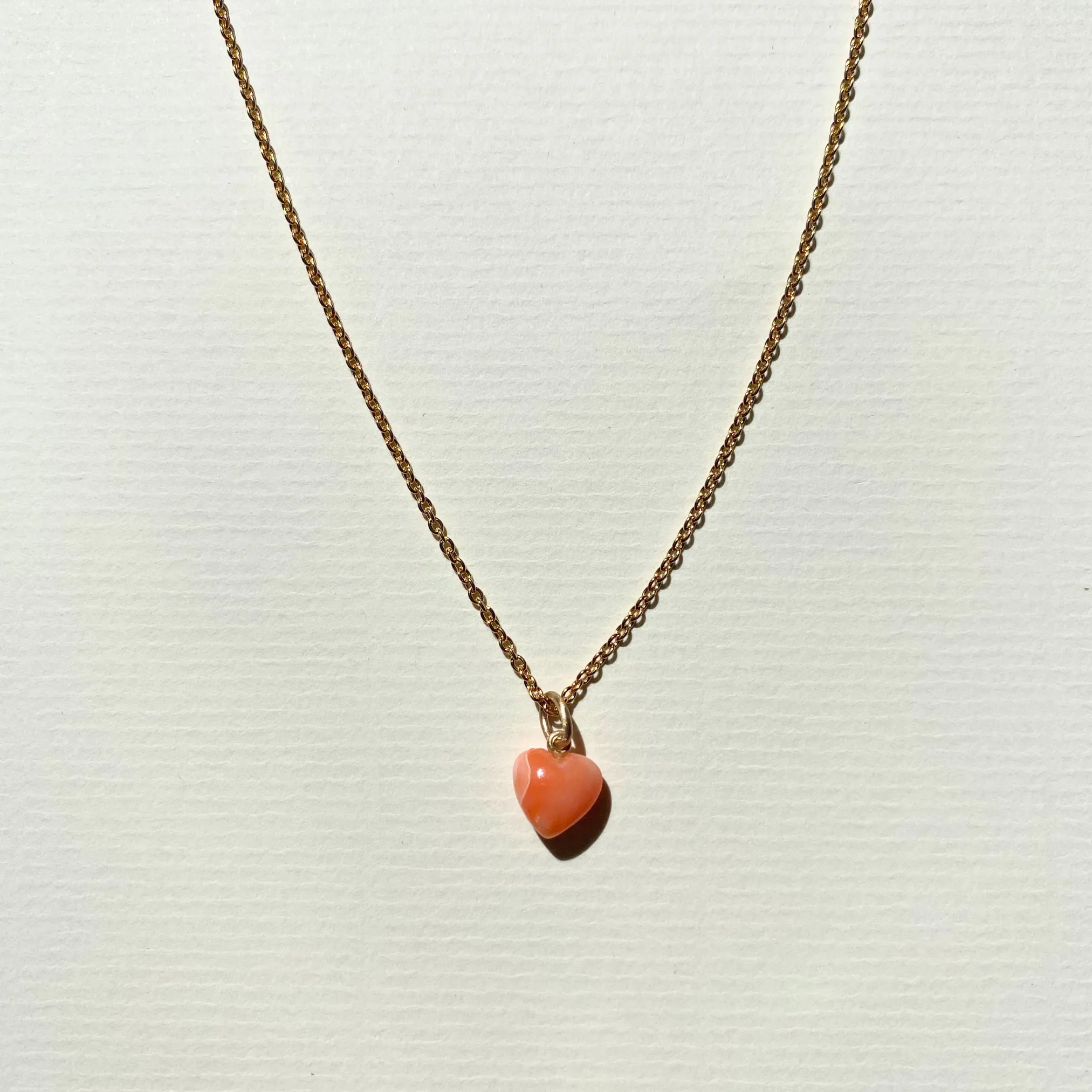 Rosa Korallenherz sold by Jane Koenig