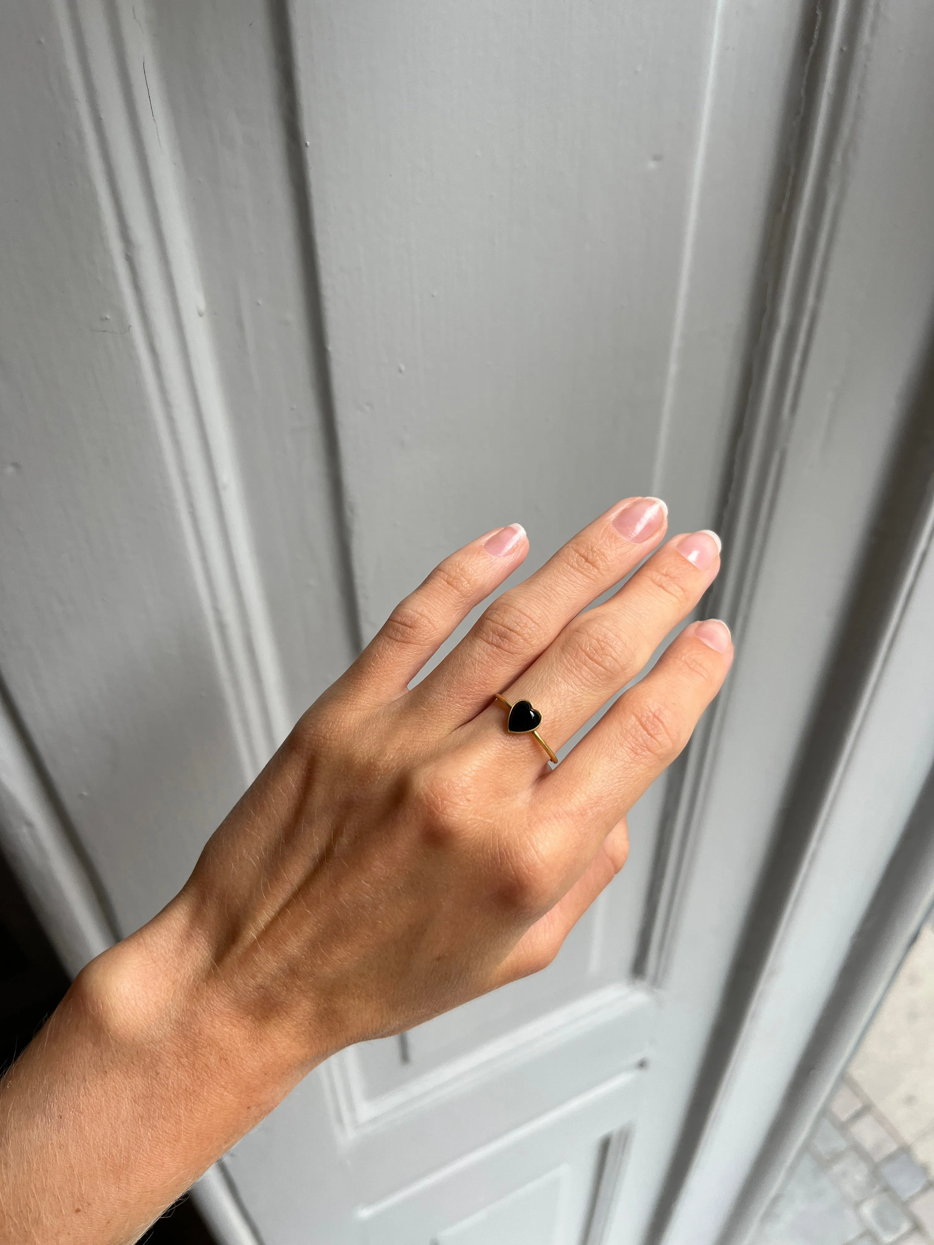 Onyx Heart ring 18K sold by Jane Koenig