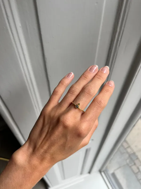 Rose Cut diamondring with brilliant sold by Jane Koenig