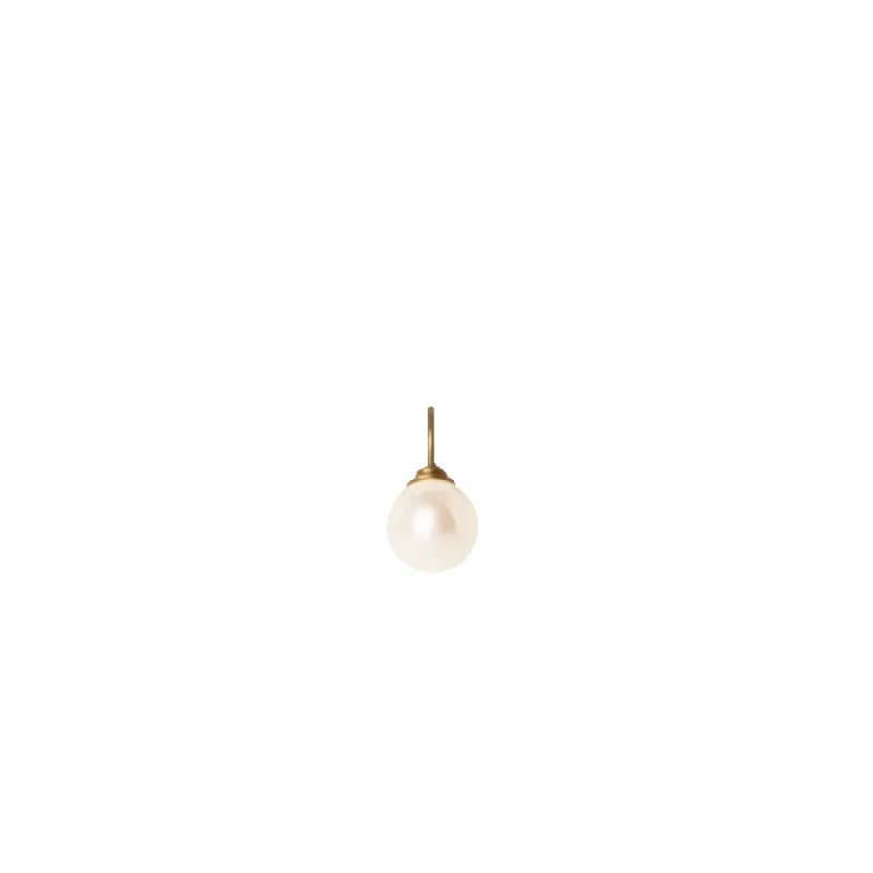 Pearl Pendant sold by Jane Koenig