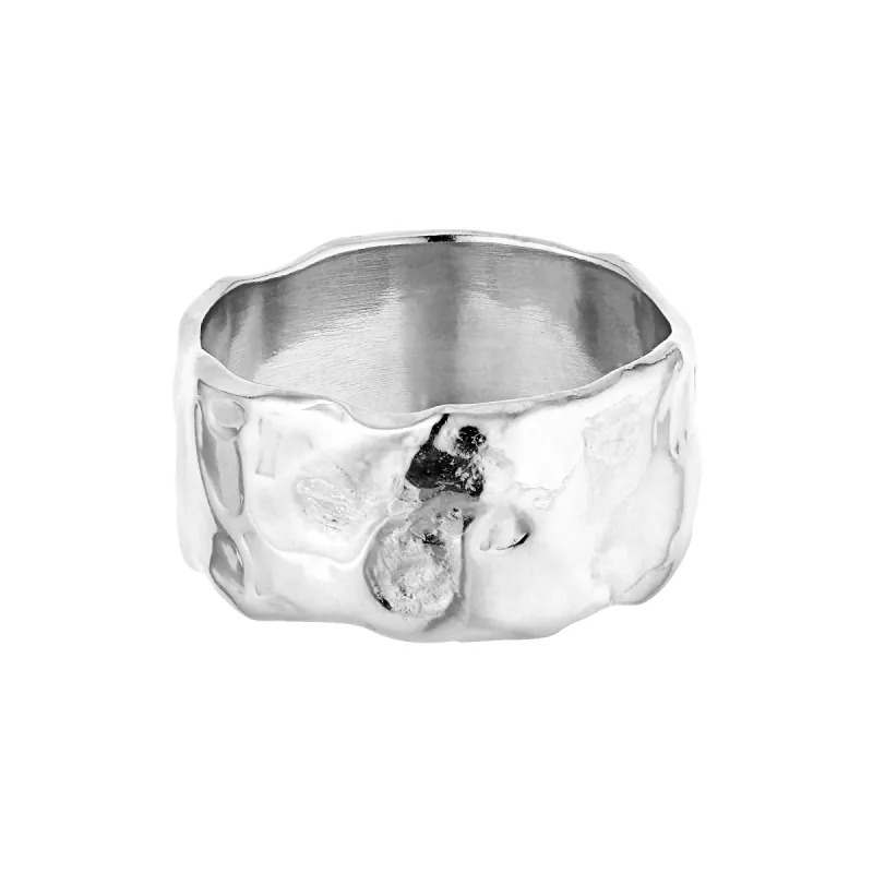 Bruised Heart Ring made by Jane Koenig