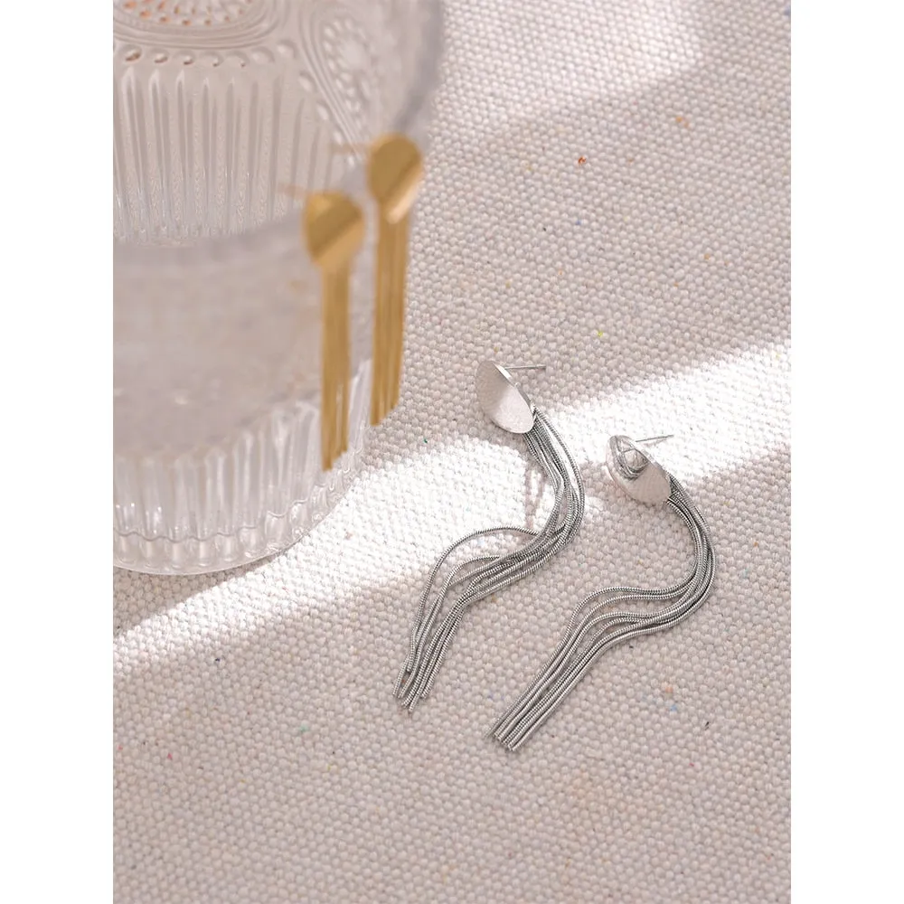 Lucasta sold by Jewleify product image thumbnail 3