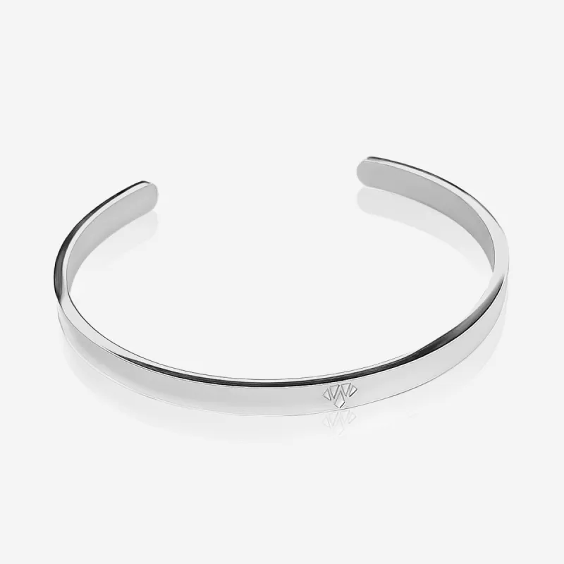 Cuff armbånd sold by Jewls