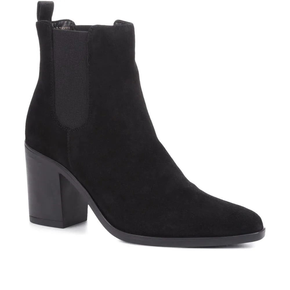 Clair Heeled Chelsea Boots - CLAIR / 322 538 sold by Jones Bootmaker product image thumbnail 2