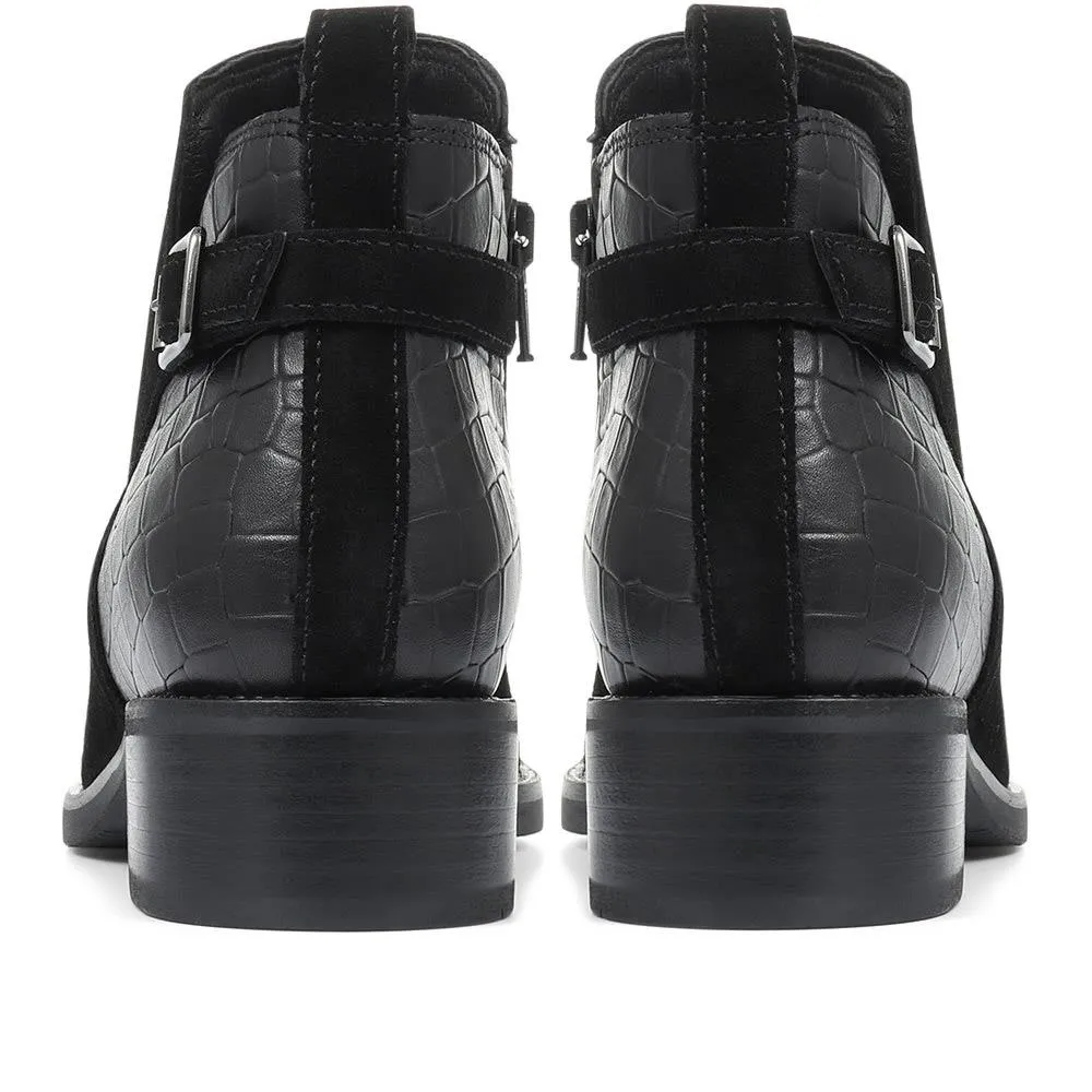 Casual Flat Croc Panel Leather Ankle Boot - CARM30503 / 316 594 sold by Jones Bootmaker product image thumbnail 4