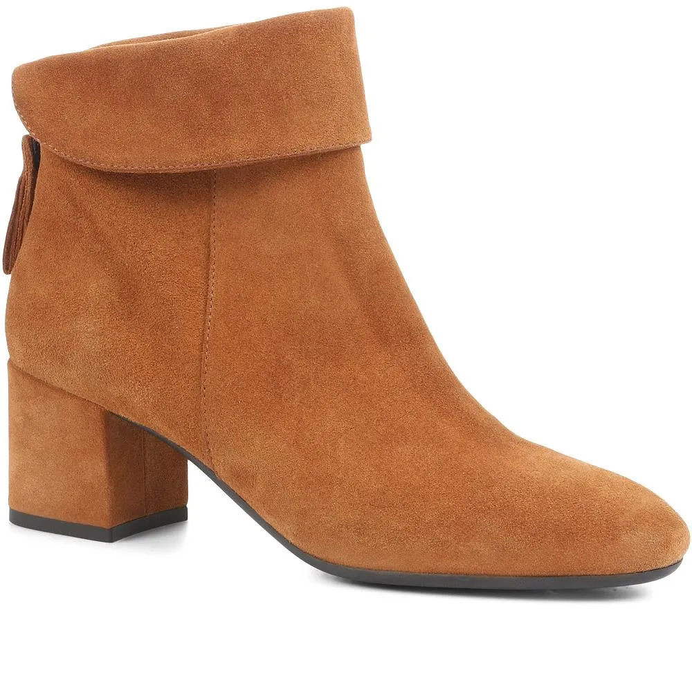 Lylah Heeled Ankle Boots - LYLAH / 322 544 sold by Jones Bootmaker