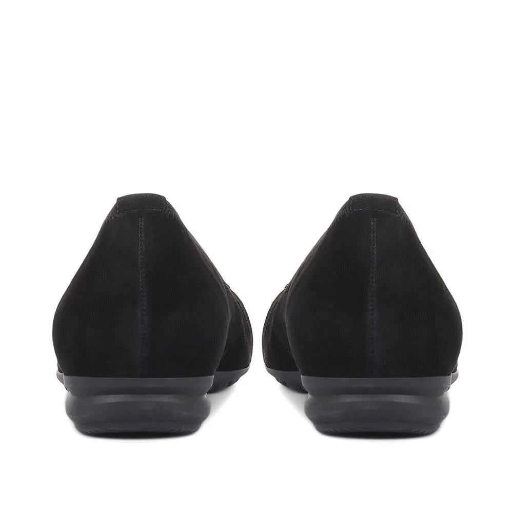 Sapphire Leather Pumps - GAB34504 / 320 513 sold by Jones Bootmaker product image thumbnail 5