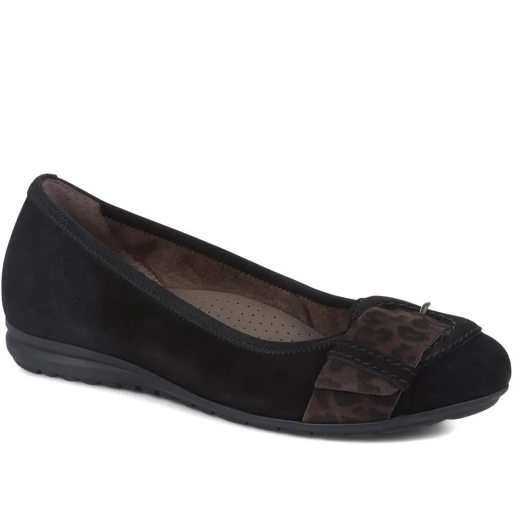 Sapphire Leather Pumps - GAB34504 / 320 513 sold by Jones Bootmaker product image thumbnail 2