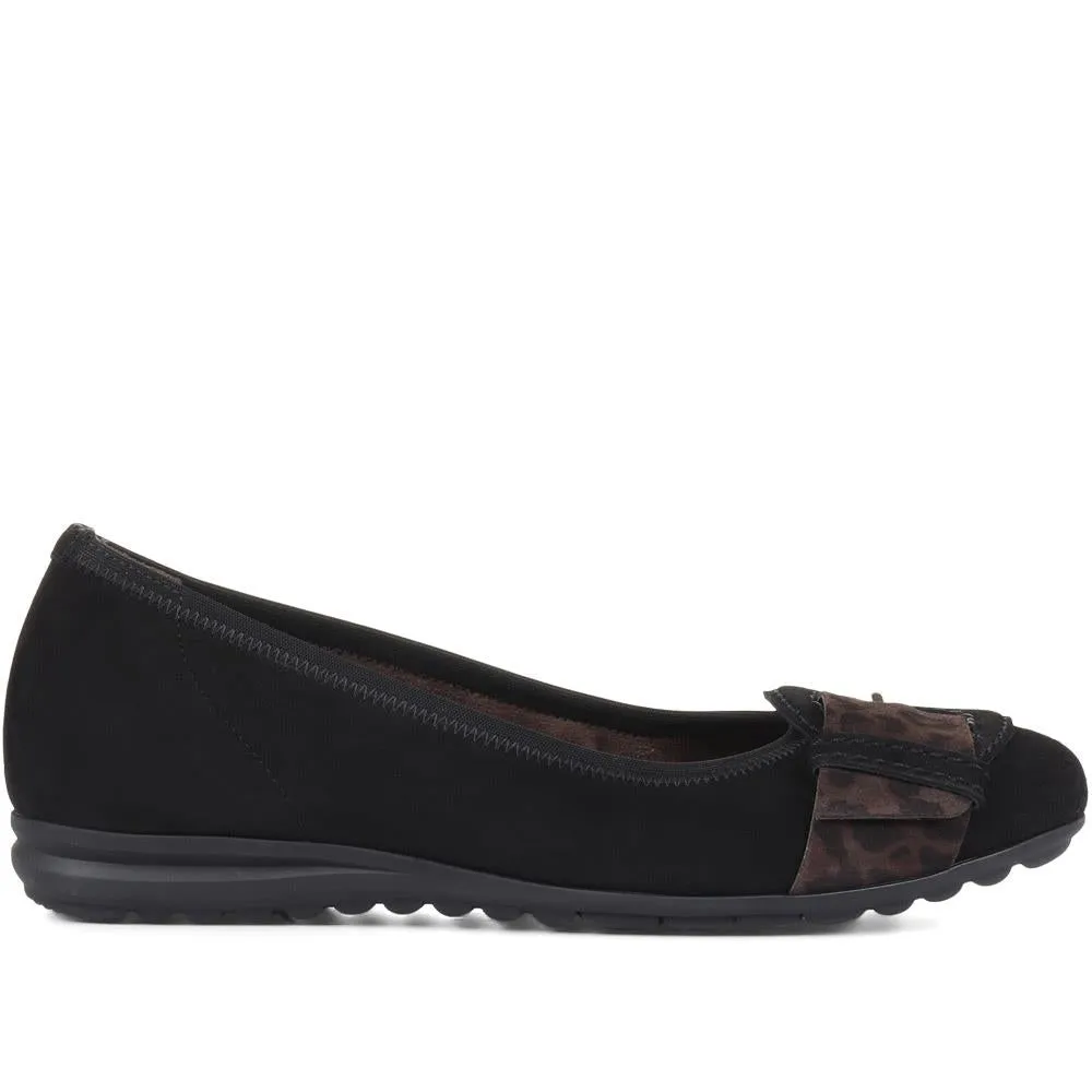 Sapphire Leather Pumps - GAB34504 / 320 513 sold by Jones Bootmaker product image thumbnail 4