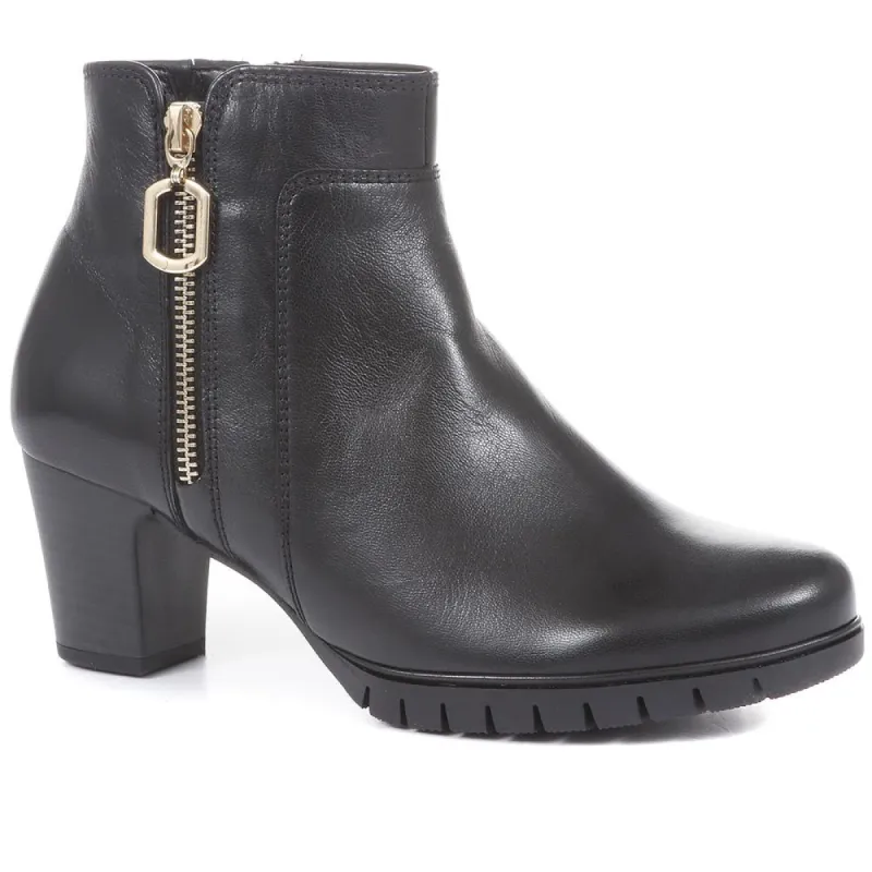 Hero Ankle Boot - GAB34543 / 322 096 sold by Jones Bootmaker