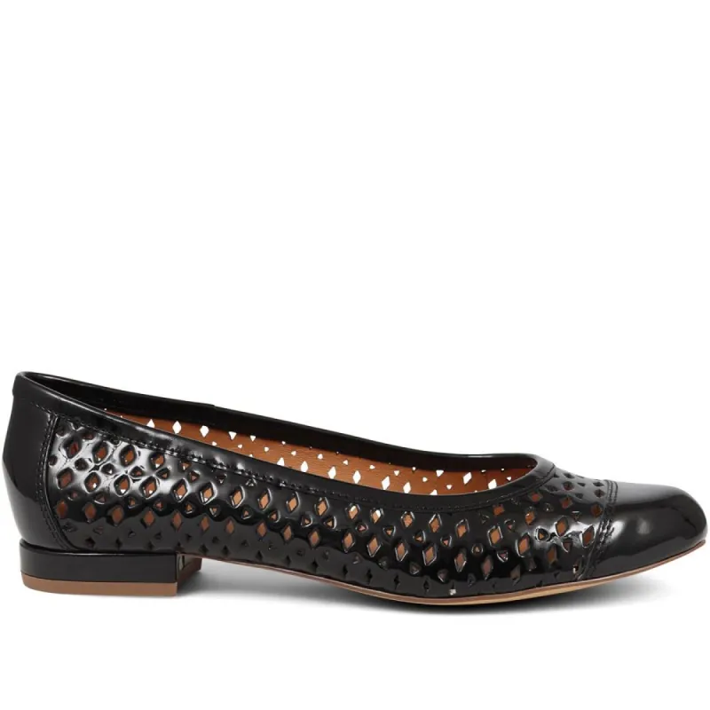 Sassi Ballet Flats  - SASSI / 325 141 sold by Jones Bootmaker