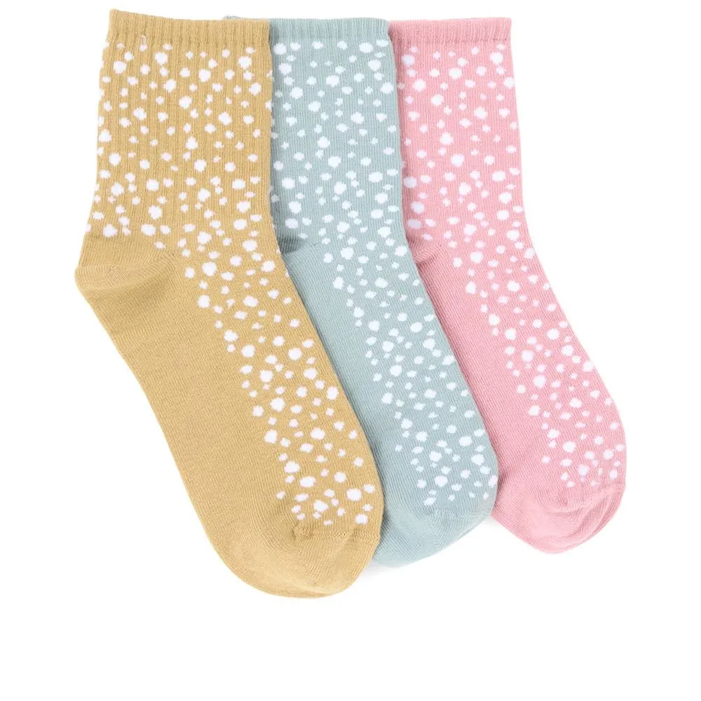 3 Pack Spotty Cotton Socks - EKIN36507 / 323 570 sold by Jones Bootmaker