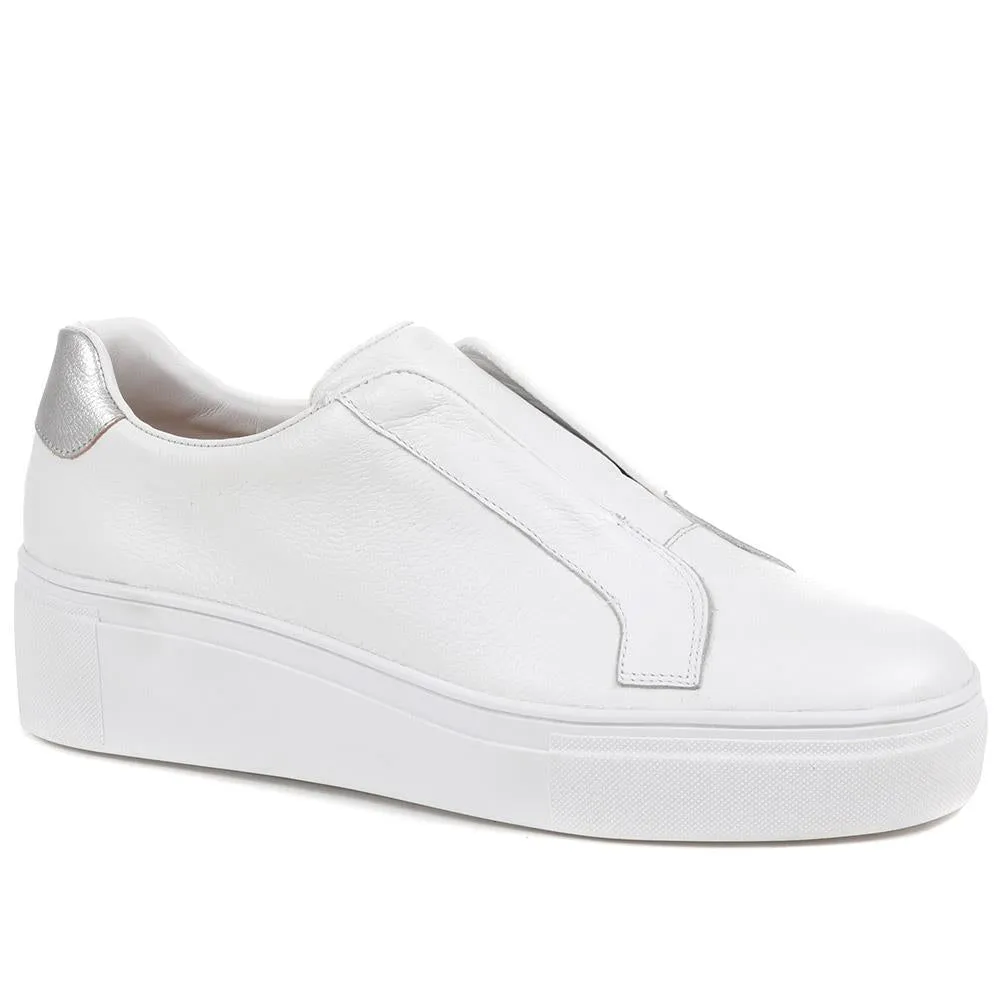 Fernanda Laceless Trainers - FERNANDA / 323 738 sold by Jones Bootmaker product image thumbnail 3