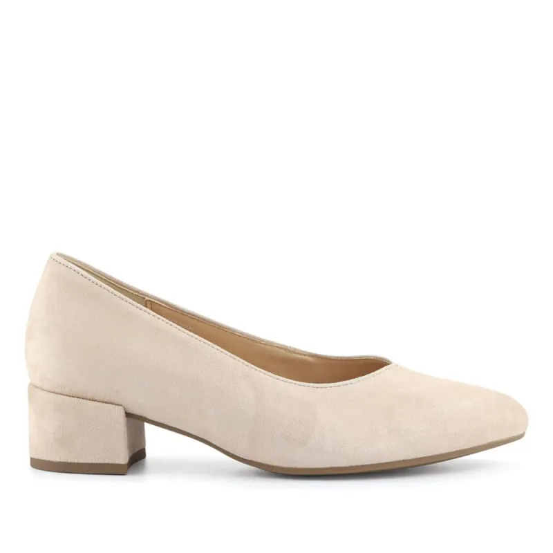 Block-Heeled Smart Leather Court Shoes - GAB41512 / 327 007 sold by Jones Bootmaker