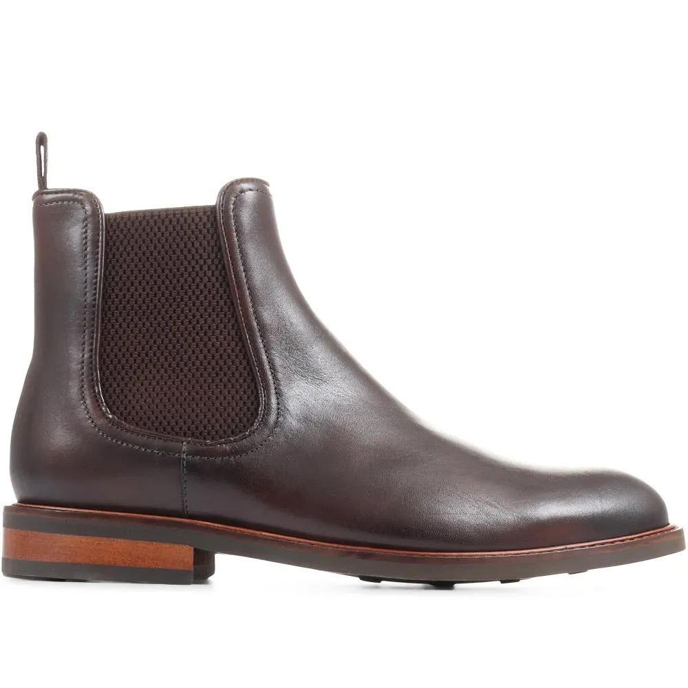 Eastbourne Leather Chelsea Boots - EASTBOURNE / 322 611 - Dark Brown sold by Jones Bootmaker