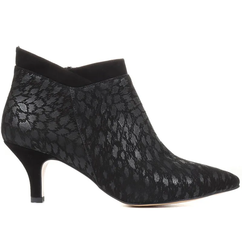 Heeled Leather Ankle Boot - BARGE30500 / 317 201 sold by Jones Bootmaker