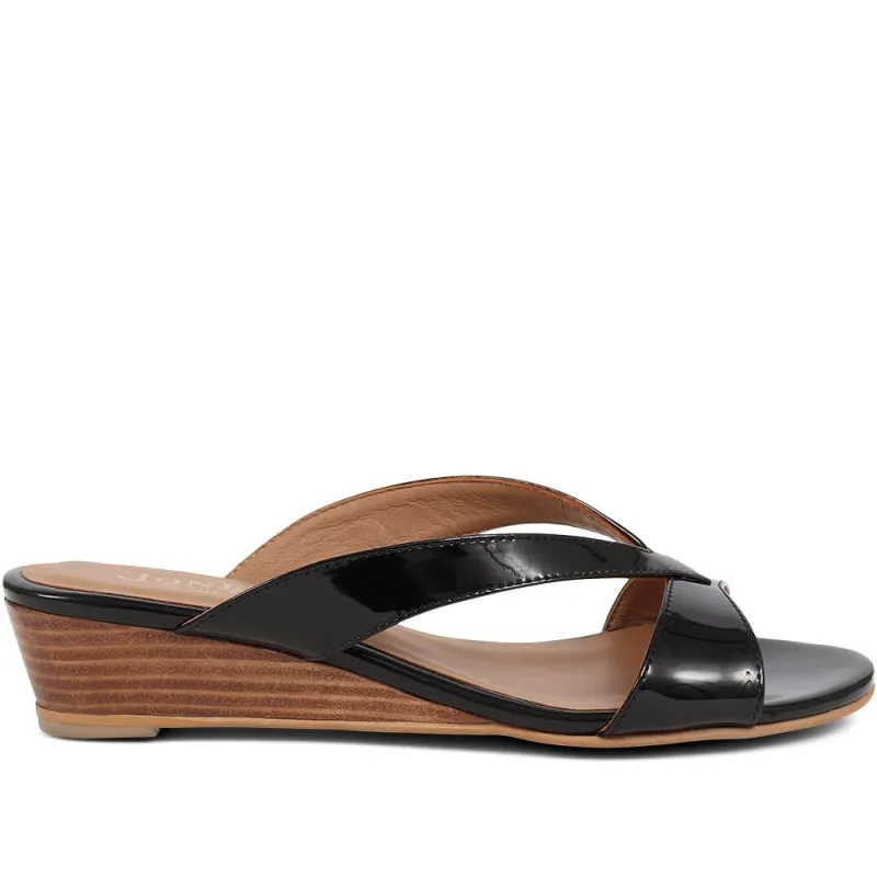 Klevina2 Mules - KLEVINA2 / 325 060 - Black Patent sold by Jones Bootmaker