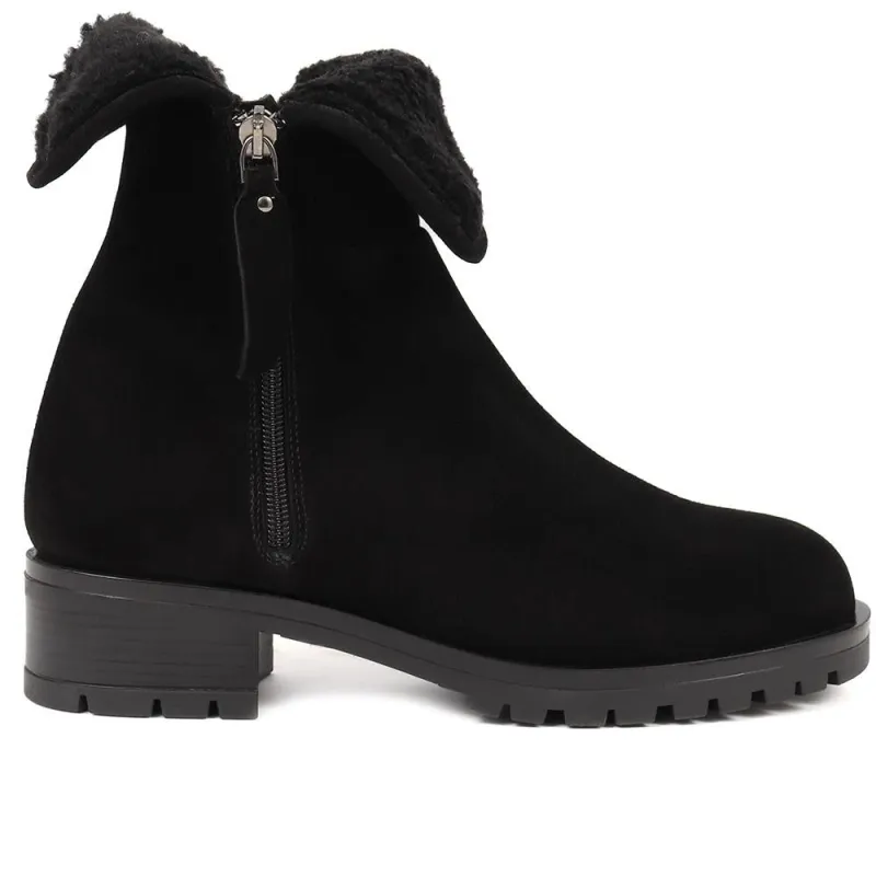 Lora Casual Leather Boots - LORA / 324 368 - Black sold by Jones Bootmaker
