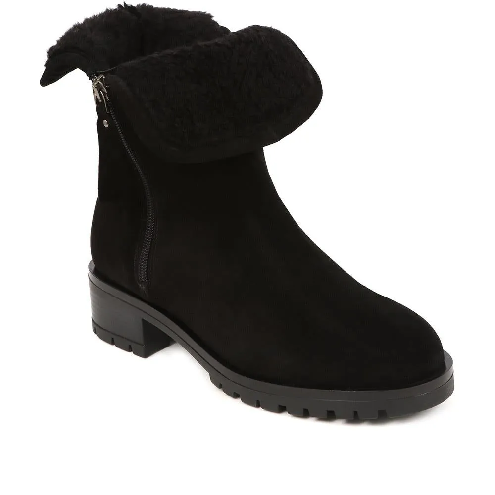 Lora Casual Leather Boots - LORA / 324 368 - Black sold by Jones Bootmaker product image thumbnail 2