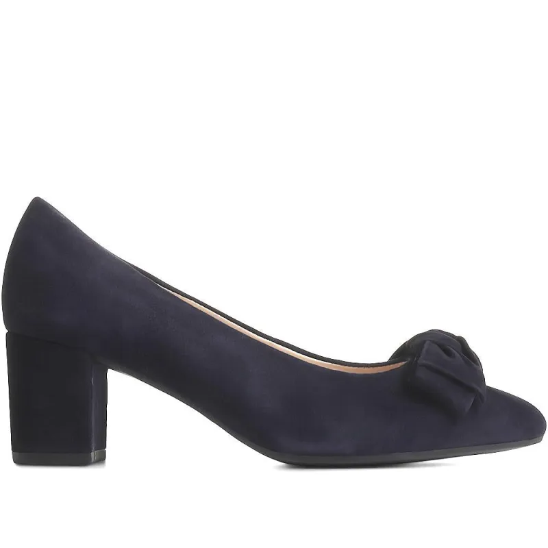 Kesh Suede Court Shoes - GAB35519 / 321 577 - Navy sold by Jones Bootmaker