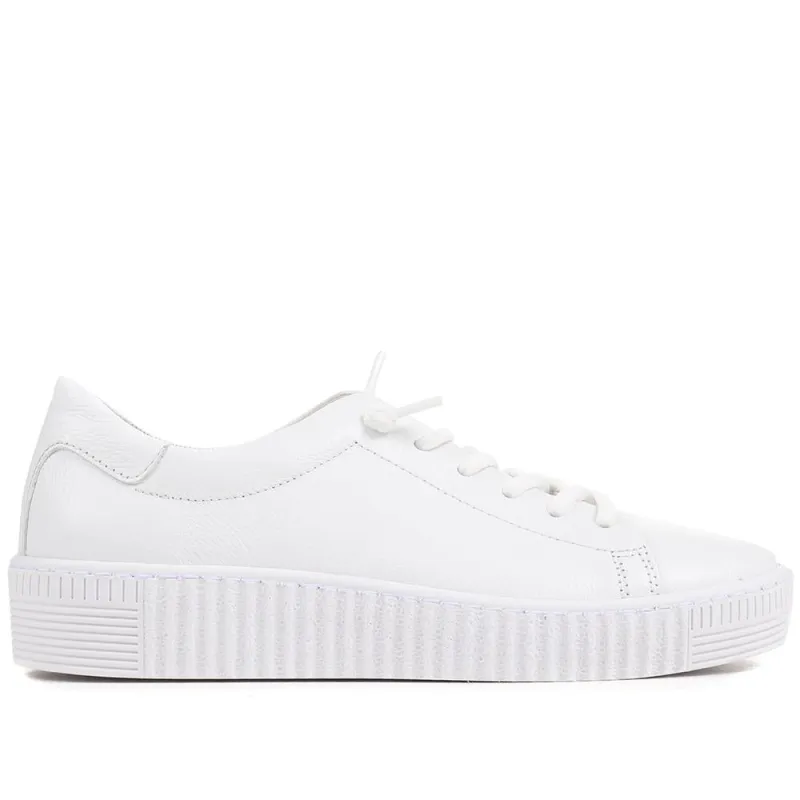Woodall Leather Trainers - GAB37505 / 323 292 - White sold by Jones Bootmaker