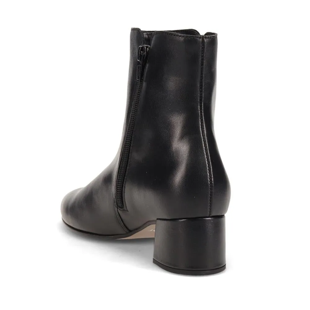 Abbey Smart Leather Ankle Boots - GAB41532 / 327 112 - Black sold by Jones Bootmaker product image thumbnail 3