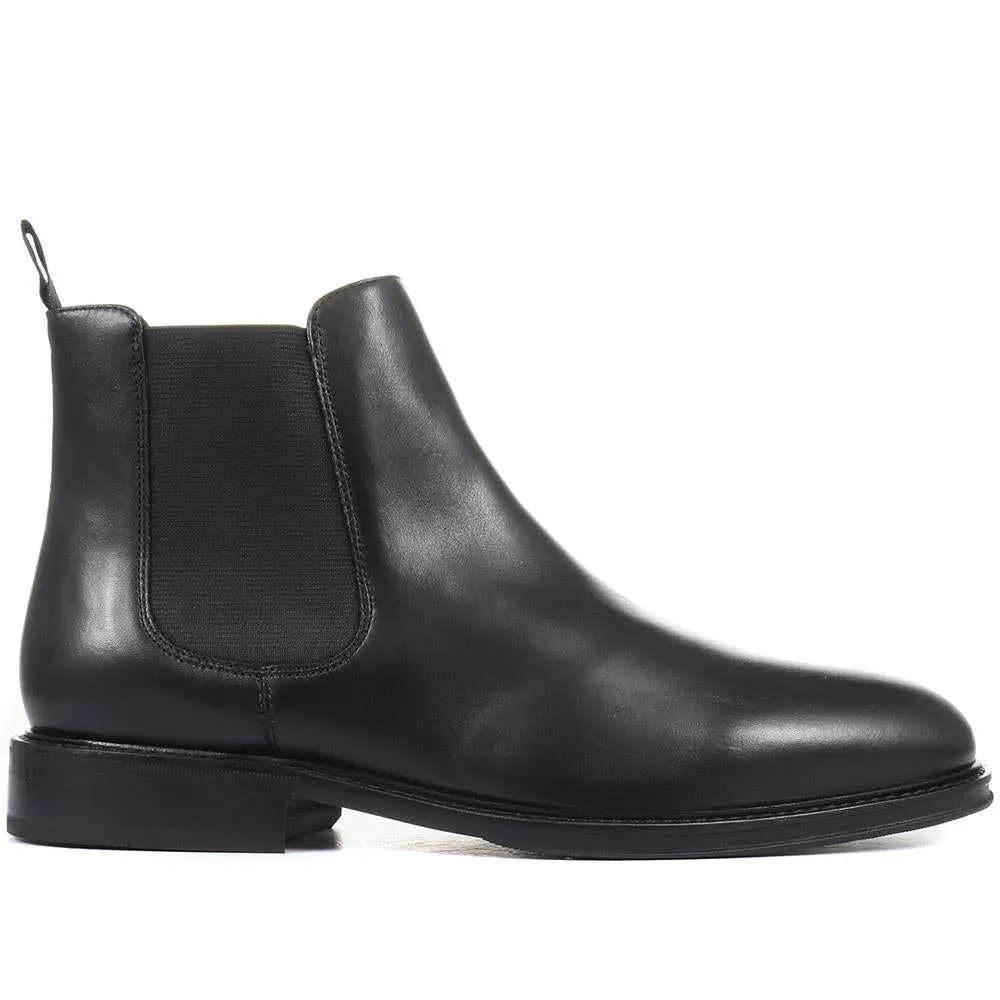 Deakin Chelsea Boots - DEAKIN / 27384063 - Black sold by Jones Bootmaker